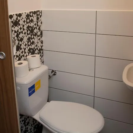 New Walnuttree Double 12 Pers Apartment *