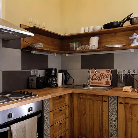 New - Walnuttree Double 12 Person In - Hungary *